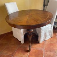 Tavolo tondo antico in noce con intarsio fine '800