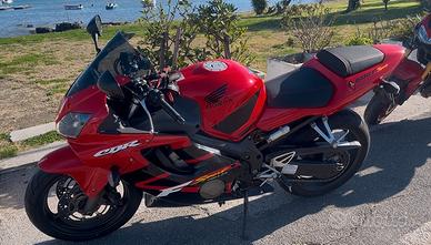 Honda cbr 600f sport