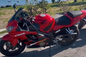 Honda cbr 600f sport