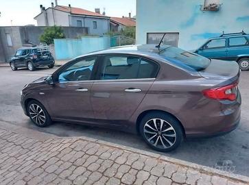 Fiat Tipo 2016