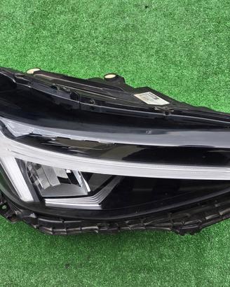 VOLVO XC40 Restyling FULL LED Faro Fanale Destro D