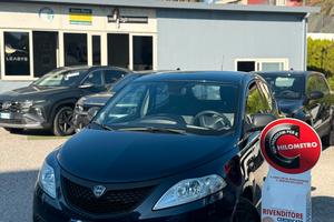 Lancia Ypsilon 1.0 FireFly 5 porte S&S Hybrid Ecoc