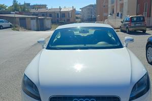 Audi TT 1.8 S-line