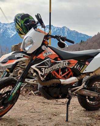 KTM SMC 690 R  2015 depo a libretto