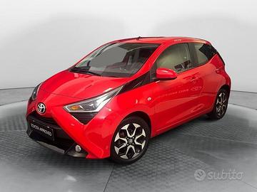 Toyota Aygo Connect 1.0 VVT-i 72 CV 5 porte x...