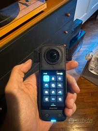 Insta360 x4