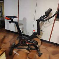 Cyclette pari al nuovo con app - Volano 14 kg
