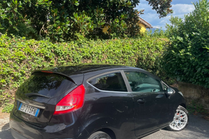 Ford fiesta 6 serie 1.6 TDCI