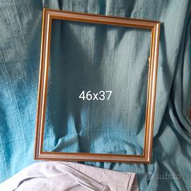 Cornicii in legno dorate diverse dimensioni , 1 in
