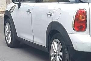 MINI Countryman Cooper 1600 Benzina/Gpl Automatica