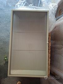 vetrina scaffale con mensole ferm living 