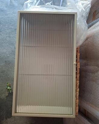 vetrina scaffale con mensole ferm living 