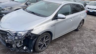 Toyota Auris Touring Sports 1.8 Hybrid Lounge