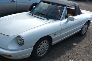 Alfa Romeo Spider 2.0i cat