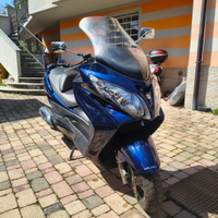 Scooter Suzuki Burgman AN 400 26000km,anche per a2