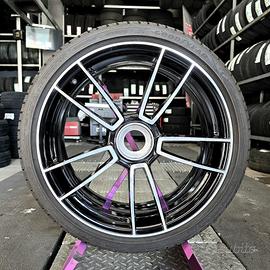 Cerchi piu gomme Porsche carrera 4 Gts monodado