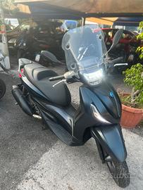 Beverly 300 S Hpe 2022