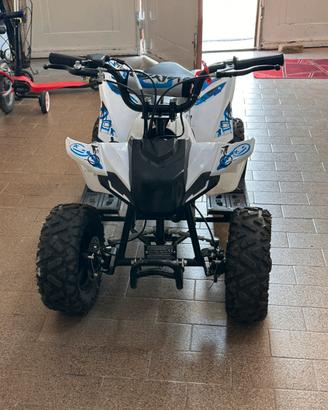 MINI QUAD + CASCO