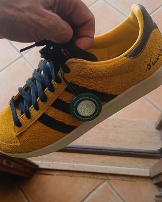 Scarpe di brucce lee