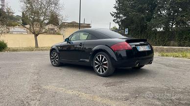 Audi TT 1.8 turbo 180 ASI