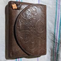 portafoglio donna Thun in eco pelle marrone 