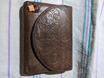 portafoglio donna Thun in eco pelle marrone 