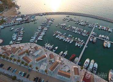 Posto barca Marina di Rodi Garganico