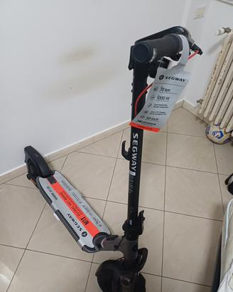 Monopattino Elettrico Ninebot Nuovo