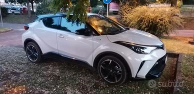 Toyota c-hr - 2021