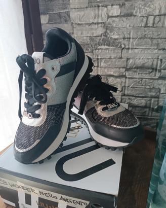 Sneakers Liu Jo Nero/grigio con glitter 