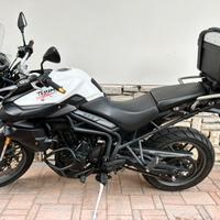 Triumph Tiger 800