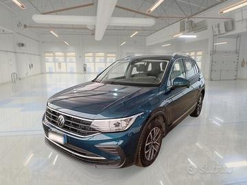VOLKSWAGEN TIGUAN 2.0 TDI SCR 110KW LIFE DSG SUV