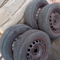 Gomme auto175/65/R14/82t Pirelli e Goodyear