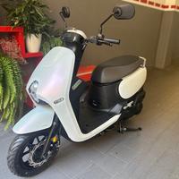 Sym CLBCU 125 - il nuovo MIO 125!