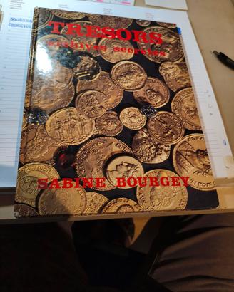 libro sui tesori in francese 