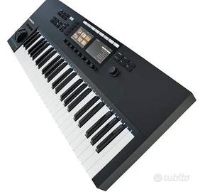 Native Instrument Komplete Control S49 mk2