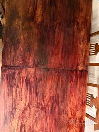 tavolo in legno con sedie