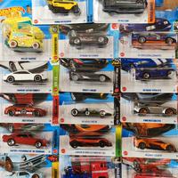 Hot Wheels lotto da 17 modellini 