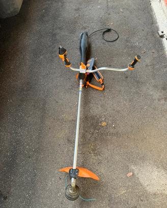 Decespugliatore pellenc