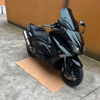 Yamaha tmax 530