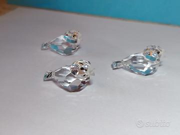 Set di tre piccoli uccellini Swarovski.