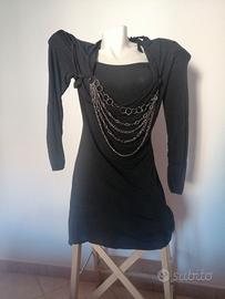 Vestito con collana