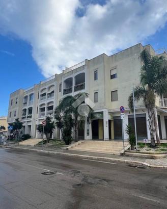 3 LOCALI A BRINDISI