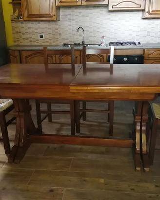 tavolo più 6 sedie 