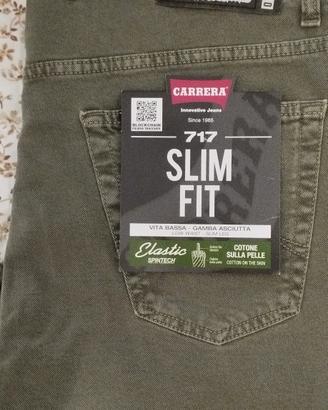 pantalone jeans Carrera.