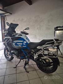 bmw1200gs ADV con assetto ribassato originale bmw 