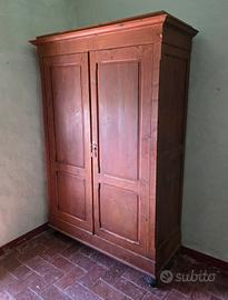 Armadio Antico a 2 Ante in Legno Massello