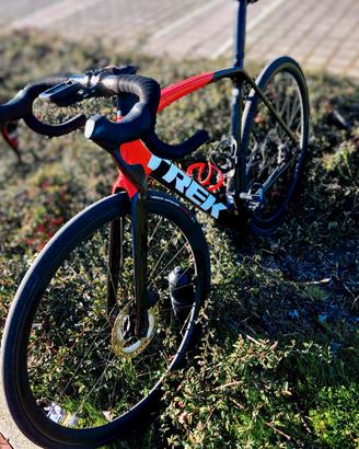 Trek Emonda Taglia 56 SL6 Disk Pro Sram Rival Axs