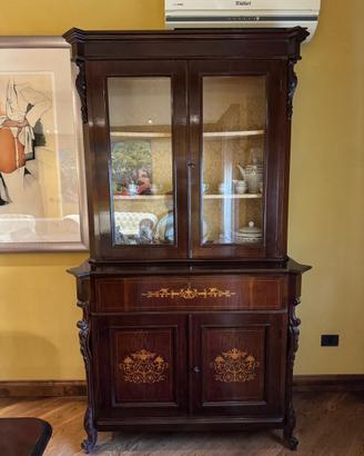 Vetrina riproduzione antiquariato con intarsi