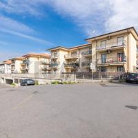 Locale Commerciale - Motta Sant'Anastasia